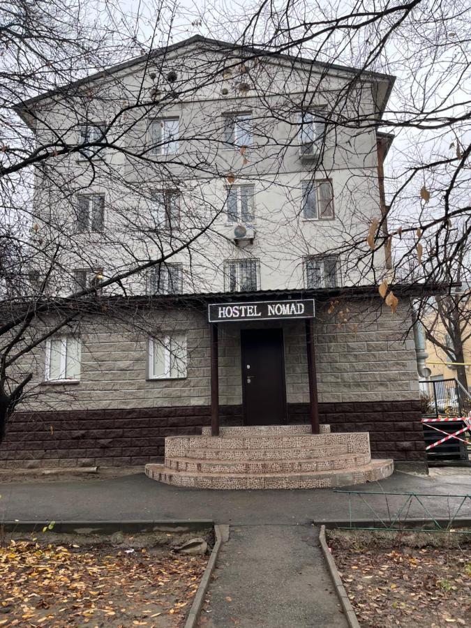 Hostel Nomad Алматы Экстерьер фото