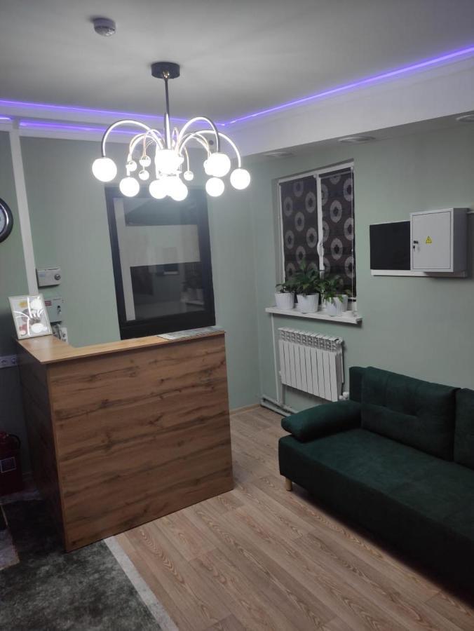 Hostel Nomad Алматы Экстерьер фото